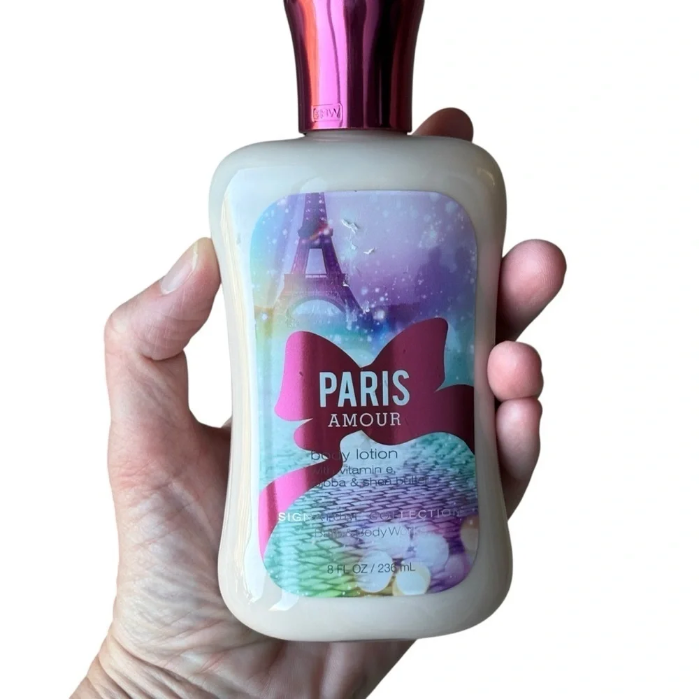 Bath & Body Works Paris Amour Body Lotion 8 oz
